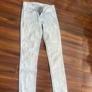 Levi 711 skinny jeans